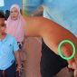 Korban AM dan ibu korban saat hendak melapor ke SPKT Polres Pohuwato atas dugaan Penganiayaan. Dok. Arsady