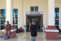 Sonnie Samoe, Jendlap saat berorasi di depan kantor Bupati Pohuwato di hari kedua/Dok Akulturasipost