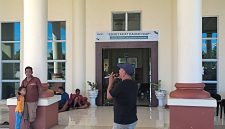 Sonnie Samoe, Jendlap saat berorasi di depan kantor Bupati Pohuwato di hari kedua/Dok Akulturasipost