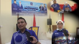 Sekretaris PAN Gorontalo,Femmy Kristina Udoki dan Ketua DPD PAN Pohuwato,Mohammad Afif saat diwawancarai di Gedung Ballroom Sunrise Hotel/Dok Akulturasipost(Arsadi)