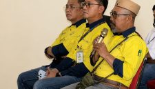 Pihak Perusahaan Pani Gold Mine saat menghadiri Rapat Koordinasi bersama Forkopimda Pohuwato dan Masyarakat Penambang di Gedung Panua