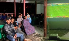 TMMD Ke-129 Pererat Kemanunggalan TNI-Rakyat Lewat Nobar Final Piala Dunia 2026