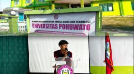 Kolase Gedung Universitas Pohuwato dan Salah satu Mahasiswa aktif, Sahyat Dalanggo yang buka suara Terkait polemik 78 Dosen yang belum terbayarkan Gajinya. Dok. Istimewa