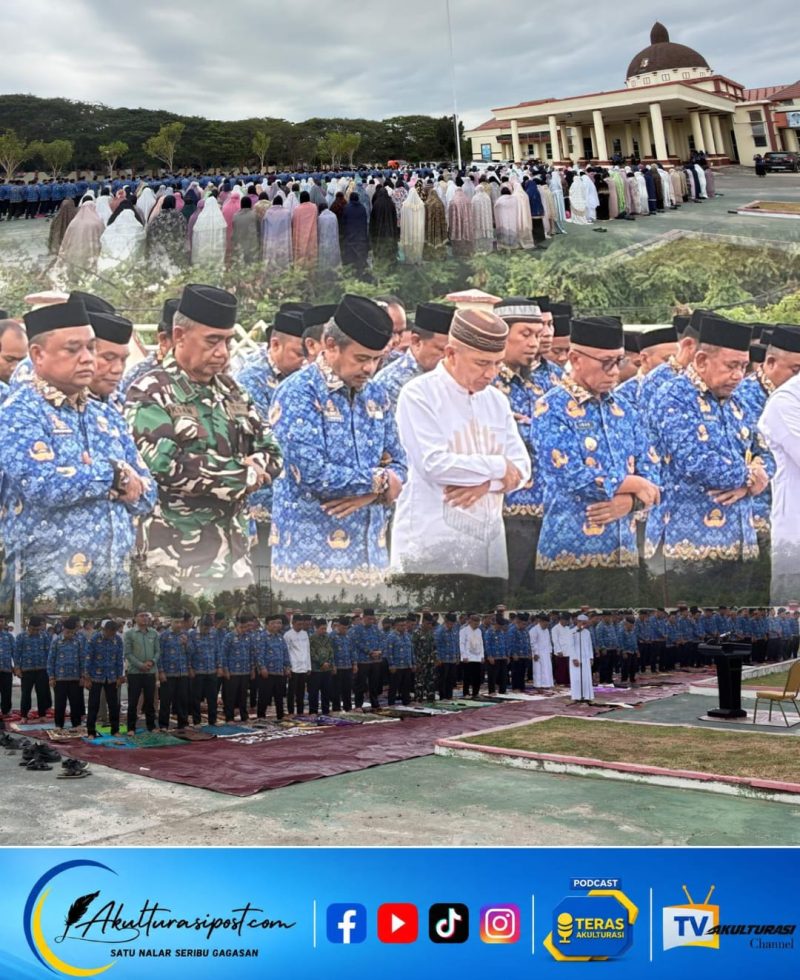 sholat istisqa berjamaah di halaman kantor bupati Sementara/Dok.Istimewa