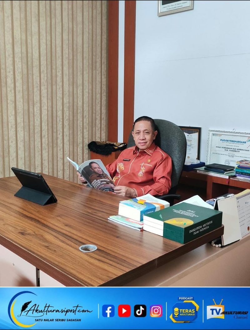 Arman Mohamad, kepala Dinas Pendidikan kabupaten Pohuwatokhutbah
